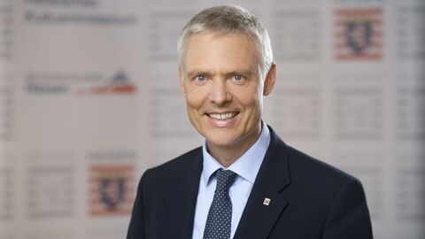 Staatssekretär Dr. Manuel Lösel