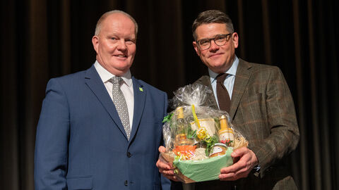 Ministerpräsident Boris Rhein bei der Eröffnung der 75. Landwirtschaftlichen Woche Nordhessen in Baunatal