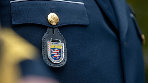 Nahaufnahme Polizeimarke