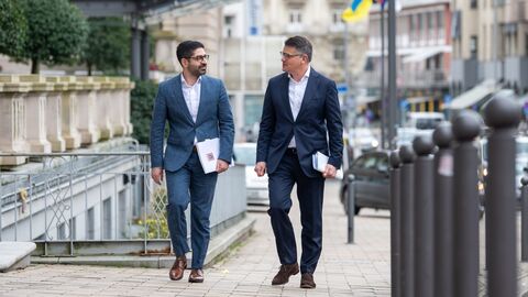 Ministerpräsident Boris Rhein und der stellvertretende Ministerpräsident, Wirtschaftsminister Kaweh Mansoori Ministerpräsident Boris Rhein und der stellvertretende Ministerpräsident, Wirtschaftsminister Kaweh Mansoori